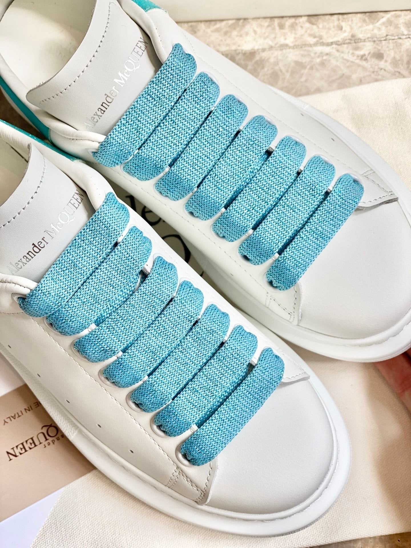 ALEXANDER MCQUEEN BIANCHE E TURCHESE